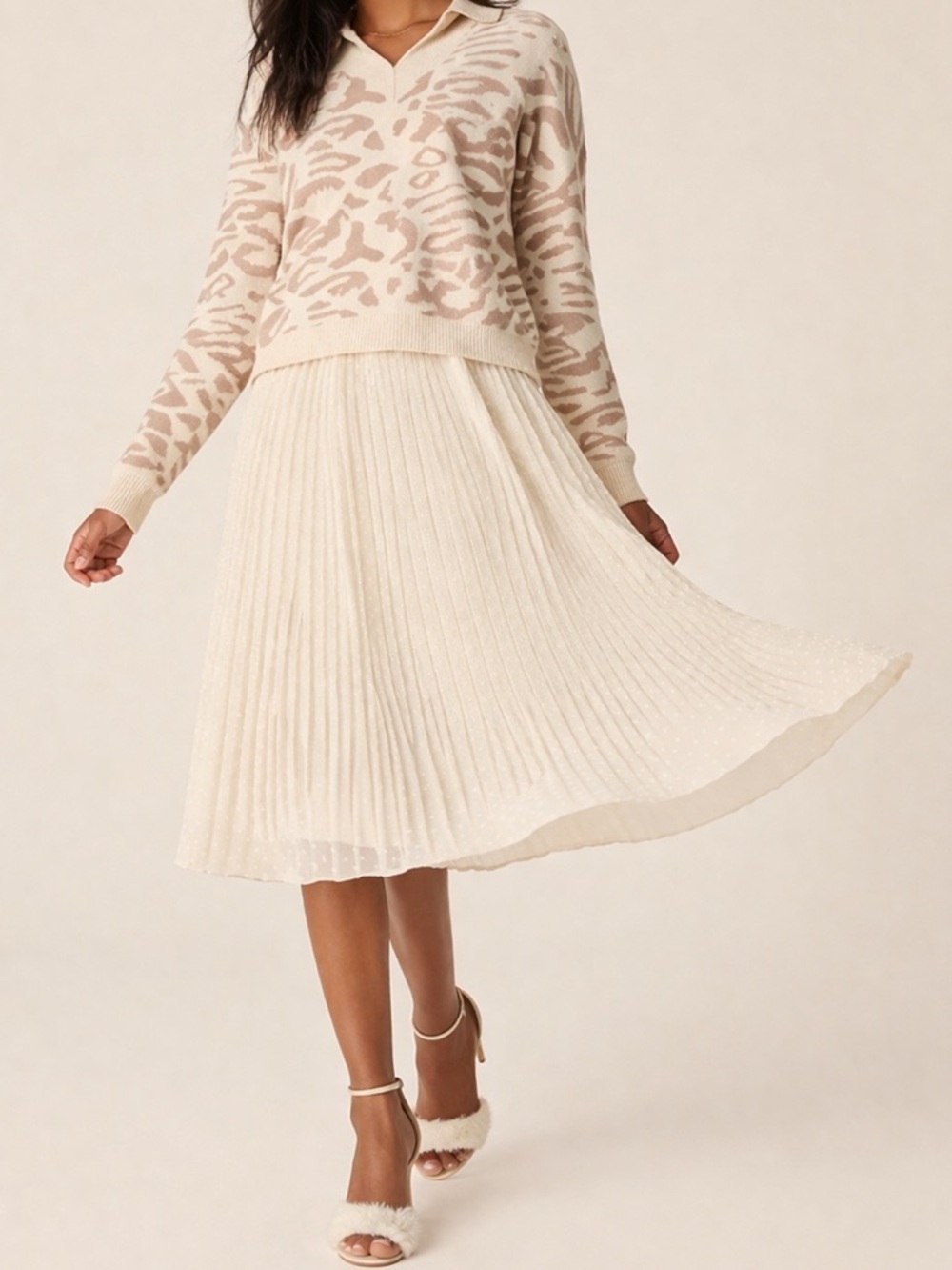 Lulus Lovely Ivory Pleated Swiss Dot Midi Skirt,  Size Small Excellent Condition